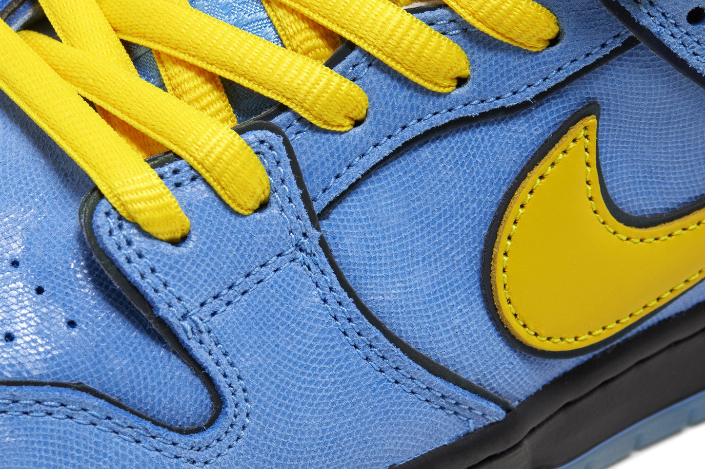 The Powerpuff Girls x Dunk Low Pro SB QS 'Bubbles'