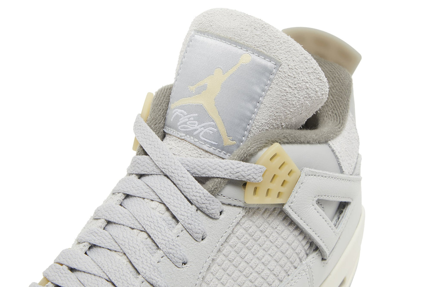 Air Jordan 4 Retro SE Craft 'Photon Dust'