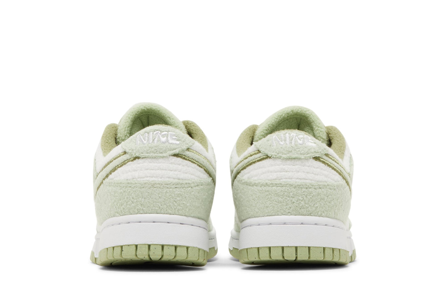 Wmns Dunk Low SE 'Fleece - Honeydew'