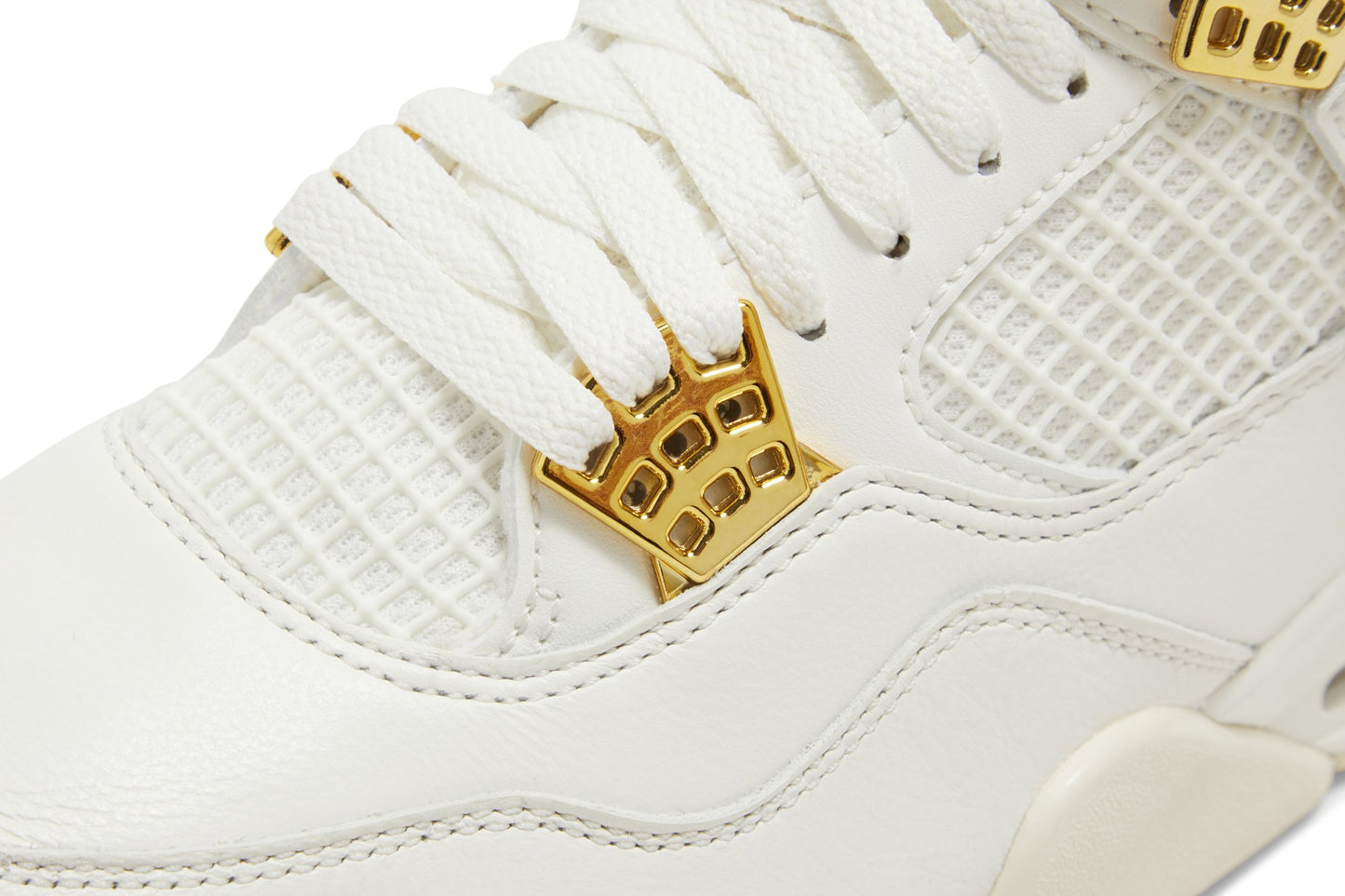 Wmns Air Jordan 4 Retro 'Metallic Gold'