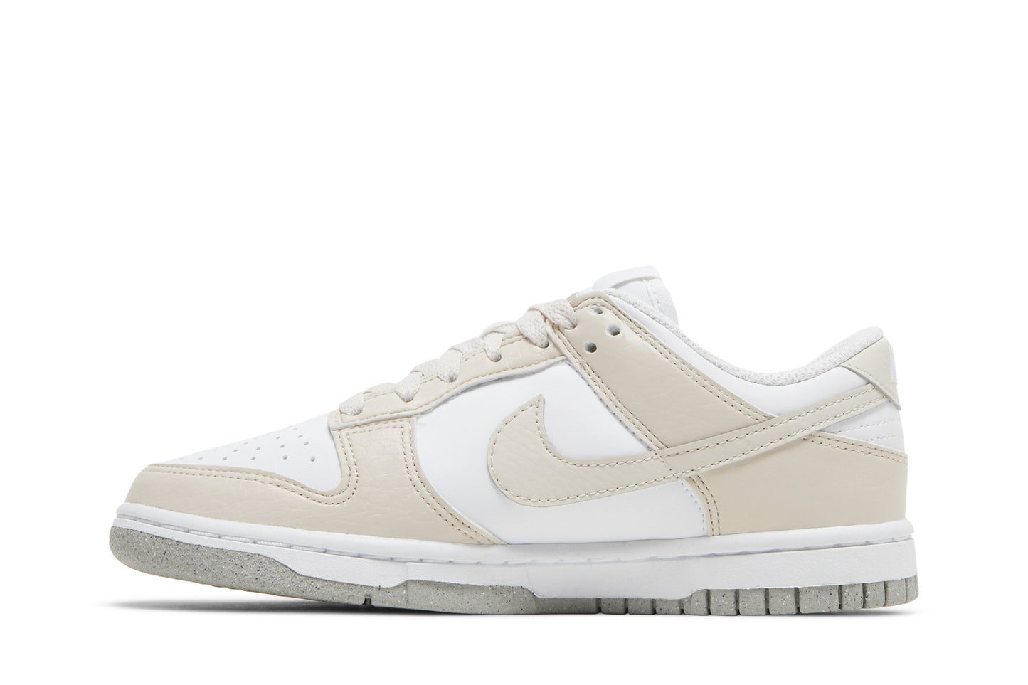 Wmns Dunk Low Next Nature 'Light Orewood Brown'