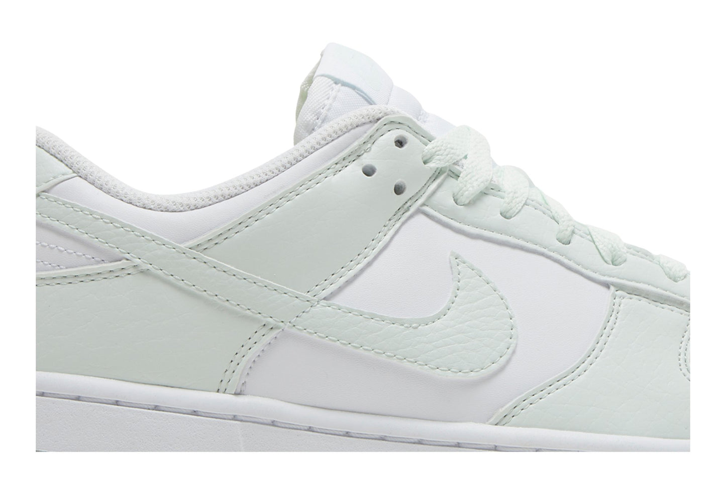 Wmns Dunk Low Next Nature 'White Mint'